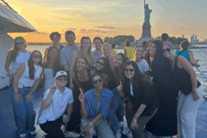 Savvy AI Tips for Communications Pros